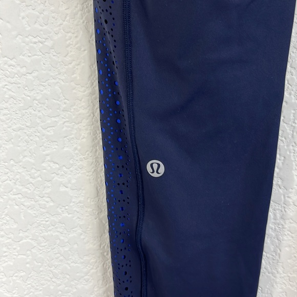 Lululemon Colour Me Quick 7/8 Tight 25" Midnight Navy / Blazer Blue Laser Cut - Picture 10 of 12